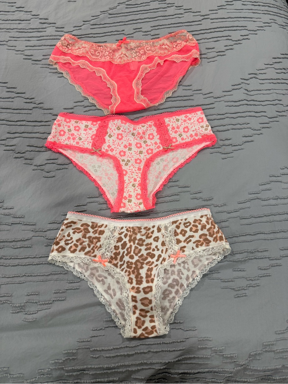 Victorias Secret Lace Bikini Panty Trio - Coral, Floral Coral, Leopard NWT/NWOT